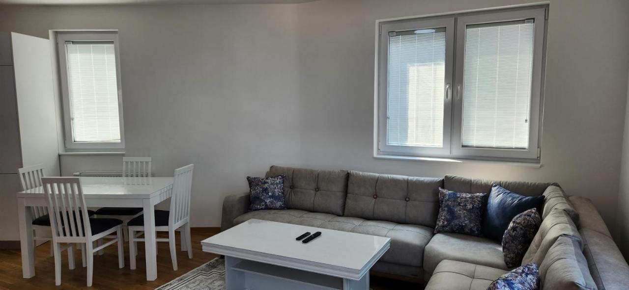 Brand New Two Bedroom And One Living Room Apartment In A Great Location! Saraievo Exterior foto